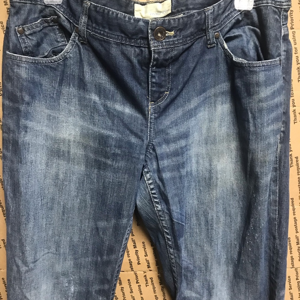 Woman’s Jeans